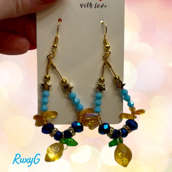 585. Gold and Blue Beaded Lemon 🍋 Earrings - Picture 3 of 6